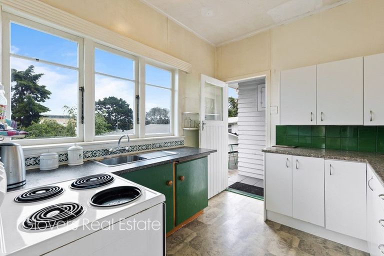 Photo of property in 1/59 Newington Road, Henderson, Auckland, 0612