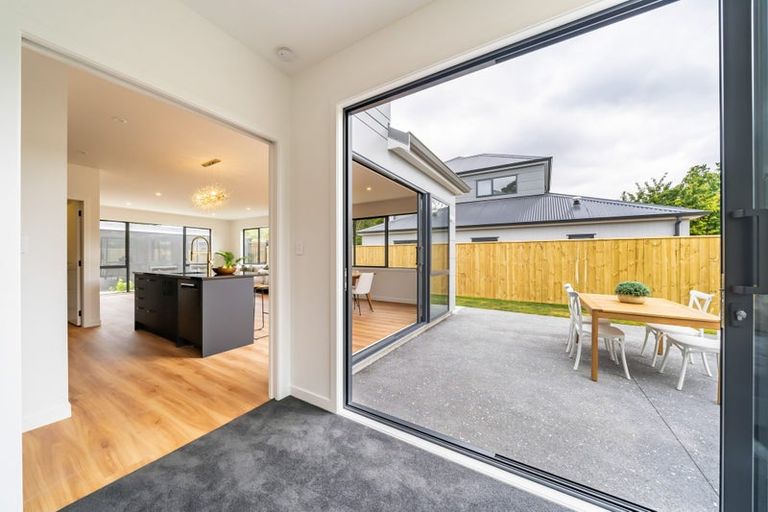 Photo of property in 47b Heretaunga Square, Silverstream, Upper Hutt, 5019