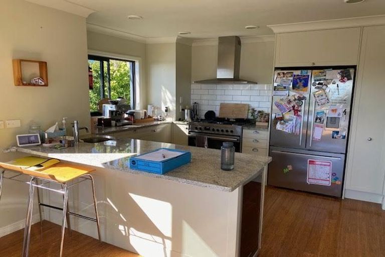 Photo of property in 108 Pacific Parade, Army Bay, Whangaparaoa, 0930