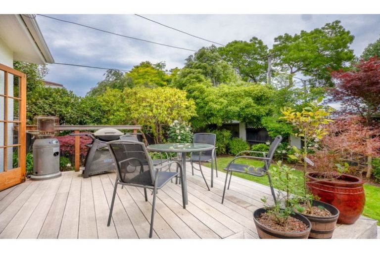 Photo of property in 150 Rose Street, Somerfield, Christchurch, 8024