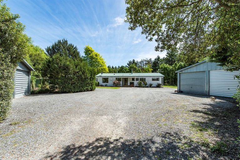 Photo of property in 61 Scarlet Oak Drive, West Melton, Christchurch, 7671