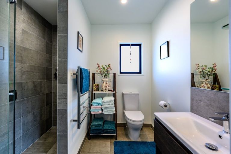 Photo of property in 30b Redwood Crescent, Hurdon, New Plymouth, 4310