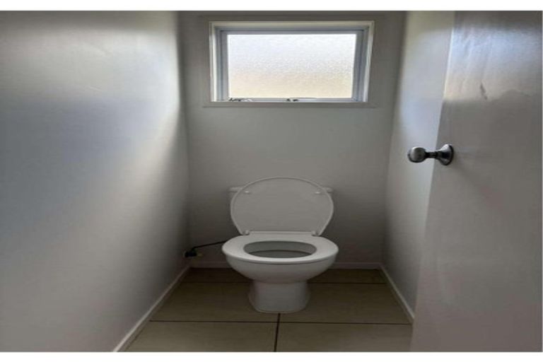 Photo of property in 17 Fitzwilliam Drive, Torbay, Auckland, 0630