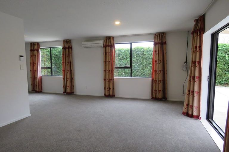Photo of property in 365a Clyde Road, Bryndwr, Christchurch, 8053