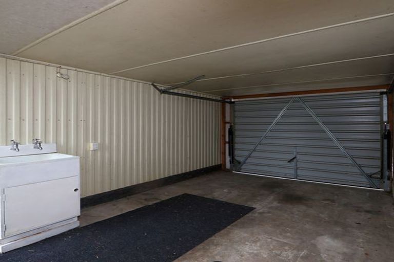 Photo of property in 4/707 Avenue Road East, Parkvale, Hastings, 4122