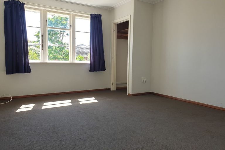 Photo of property in 295 Naenae Road, Naenae, Lower Hutt, 5011