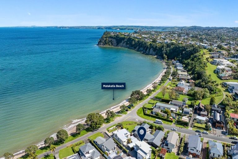 Photo of property in 40a Matakatia Parade, Matakatia, Whangaparaoa, 0930