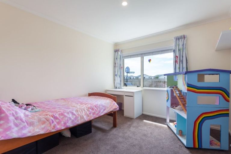 Photo of property in 20 Fuller Street, Papamoa Beach, Papamoa, 3118