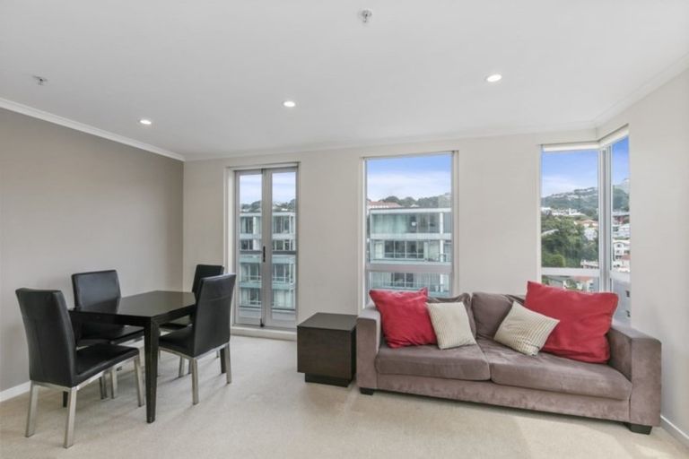 Photo of property in Terrace Heights Apartments, 12b/163 The Terrace, Wellington Central, Wellington, 6011