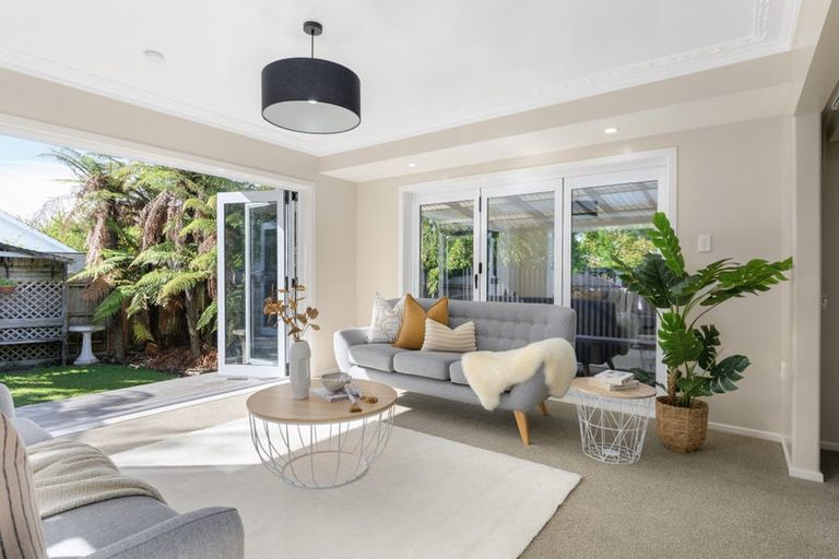 Photo of property in 9 Lynwood Place, Chedworth, Hamilton, 3210