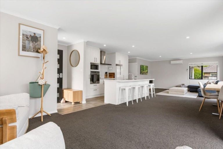 Photo of property in 14 Conniston Way, Pyes Pa, Tauranga, 3112