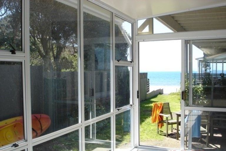 Photo of property in 4/23 Craig Road, Milford, Auckland, 0620