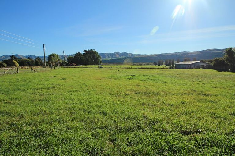 Photo of property in 3 Mckellar Street, Duntroon, Oamaru, 9494