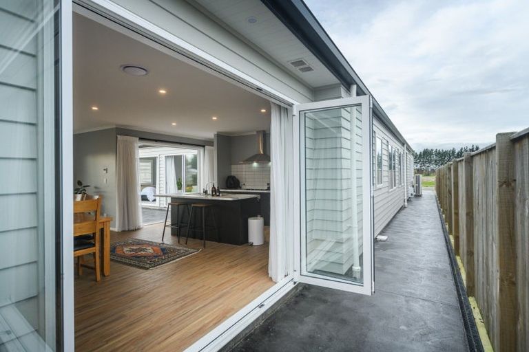 Photo of property in 2 Oldfield Lane, Marton, 4710