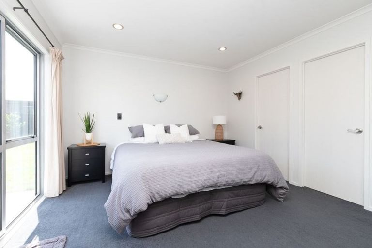 Photo of property in 14 Chatham Place, Rototuna North, Hamilton, 3210