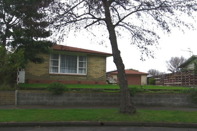 Photo of property in 7 Mahia Place, Kelvin Grove, Palmerston North, 4414