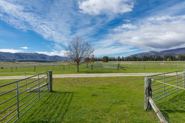 Photo of property in 182 Stevenson Road, Wanaka, 9382