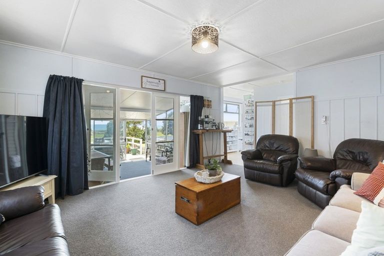 Photo of property in 1017 Papamoa Beach Road, Papamoa Beach, Papamoa, 3118
