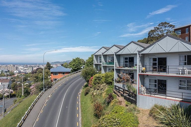 Photo of property in 4/84 Warrender Street, North Dunedin, Dunedin, 9016