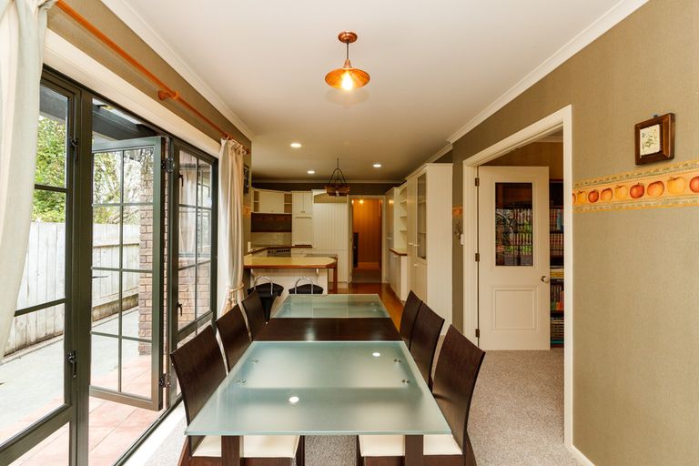 Photo of property in 20a Manson Street, Terrace End, Palmerston North, 4410