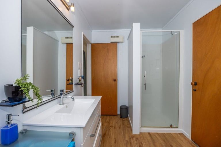 Photo of property in 194 Newcastle Road, Nawton, Hamilton, 3200