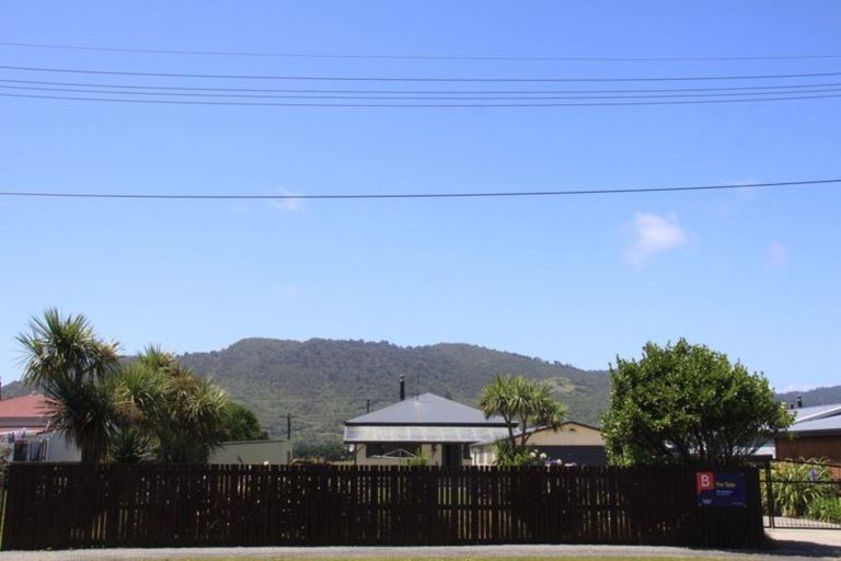 Photo of property in 32 Reid Street, Blaketown, Greymouth, 7805