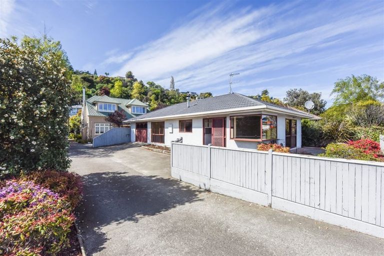 Photo of property in 43 Tahunanui Drive, Tahunanui, Nelson, 7011