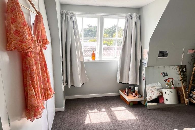 Photo of property in 12 Guinness Crescent, Ilam, Christchurch, 8041