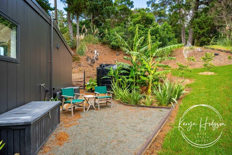 Photo of property in 164 Komiti Road, Tinopai, 0593