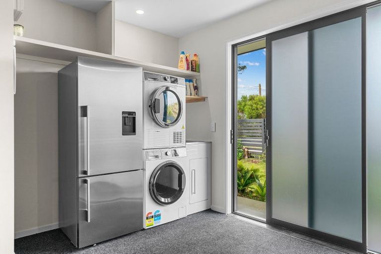 Photo of property in 17 Pearson Street, Mangawhai, 0505