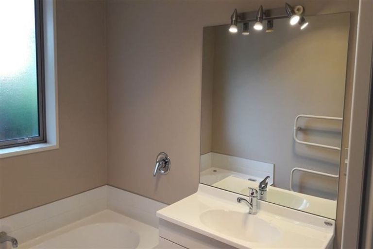 Photo of property in 28 Birchgrove Gardens, Mairehau, Christchurch, 8052