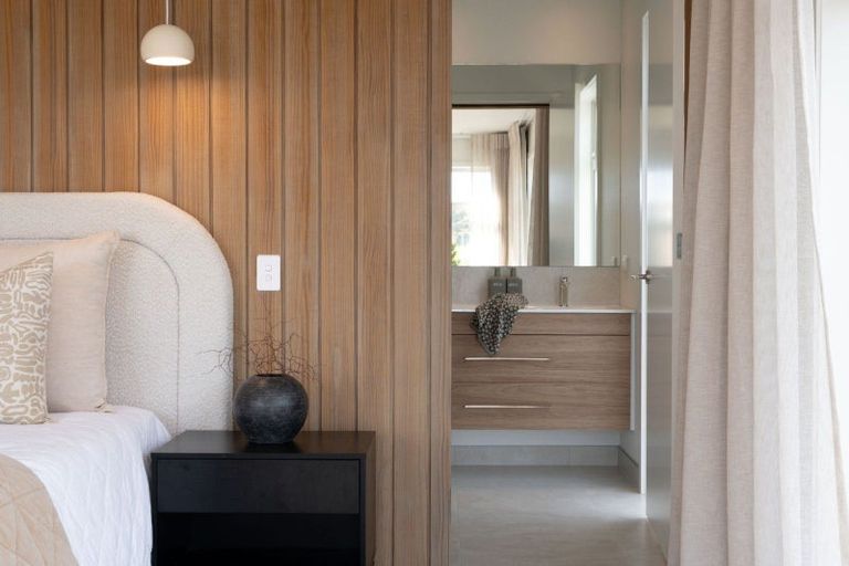 Photo of property in 98 Omahina Street, Raglan, 3225