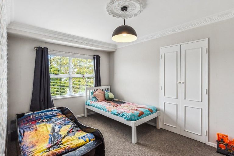 Photo of property in 16 Byrd Street, Levin, 5510