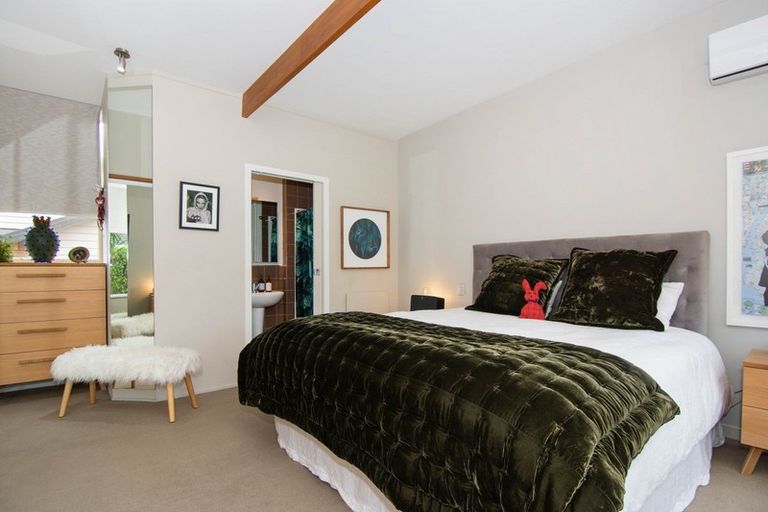 Photo of property in 11 Dyer Street, Whitiora, Hamilton, 3200