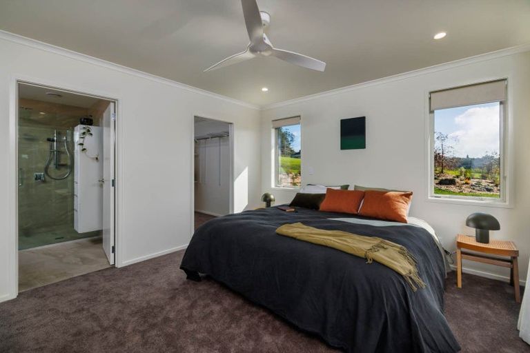 Photo of property in 22 Lone Gum Lane, Kerikeri, 0230