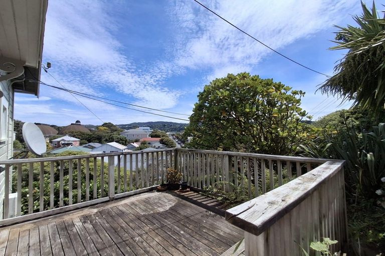 Photo of property in 36 Lawrence Street, Newtown, Wellington, 6021