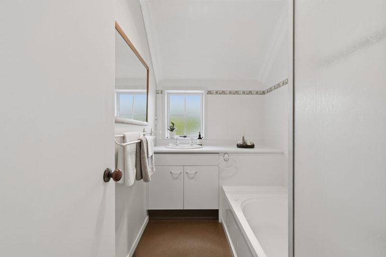 Photo of property in 1128b Omanawa Road, Omanawa, 3171