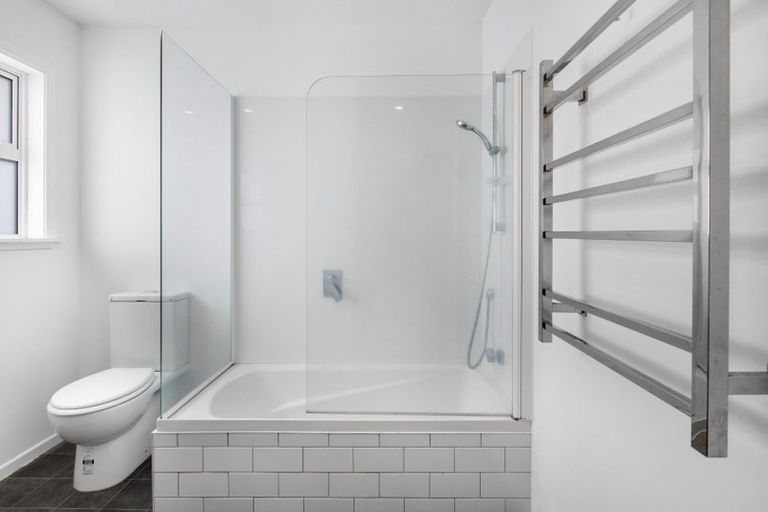 Photo of property in 28 Russell Road, Wainuiomata, Lower Hutt, 5014