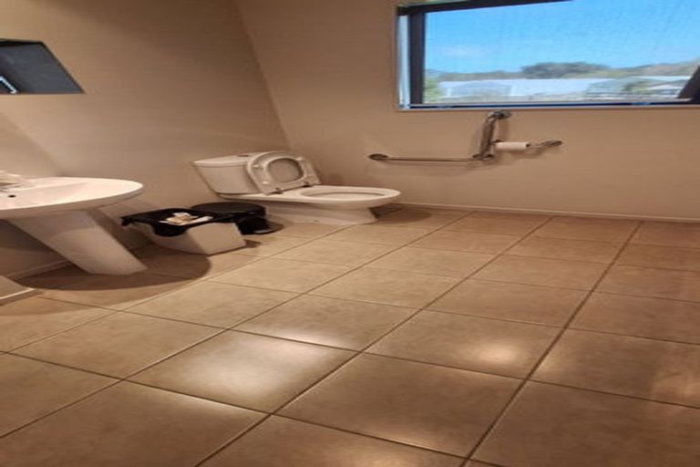 Photo of property in 8 Joyce Adams Place, Waimauku, 0883