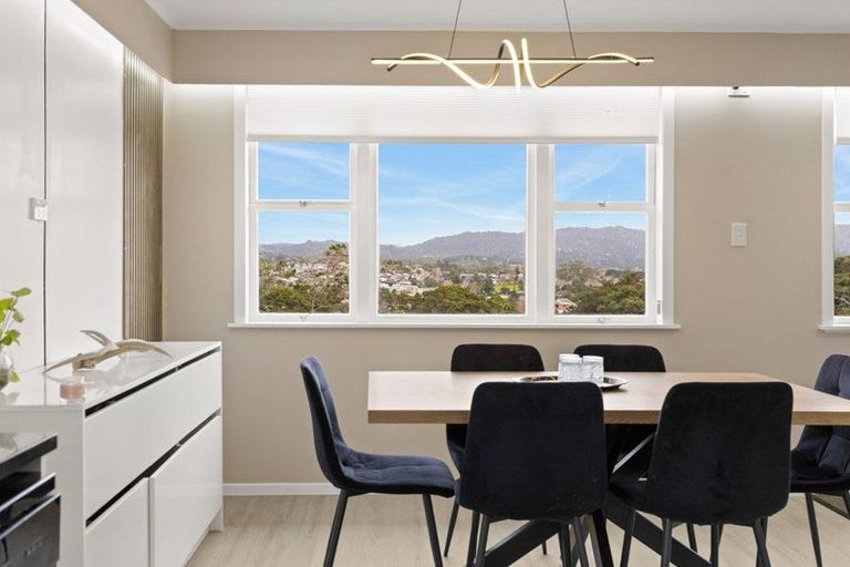 Photo of property in 11 Western View Court, Sunnyvale, Auckland, 0612