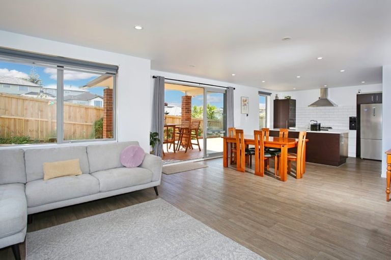 Photo of property in 79 Beatty Road, Pukekohe, 2120