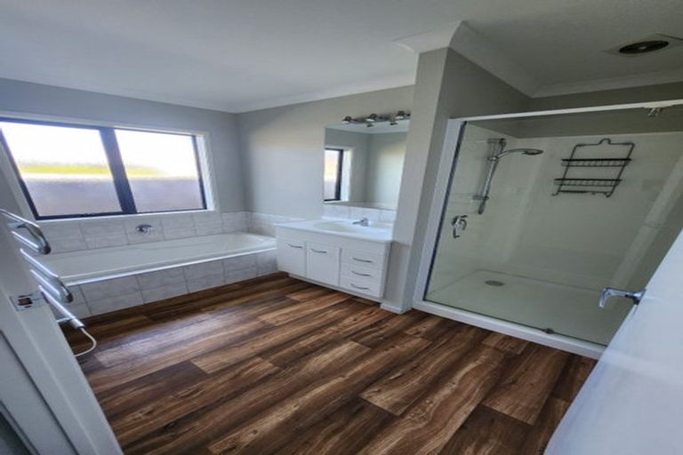 Photo of property in 103 Twin Oak Avenue, Papamoa Beach, Papamoa, 3118