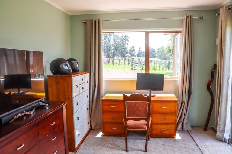 Photo of property in 33 Arapoto Road, Onewhero, Tuakau, 2697