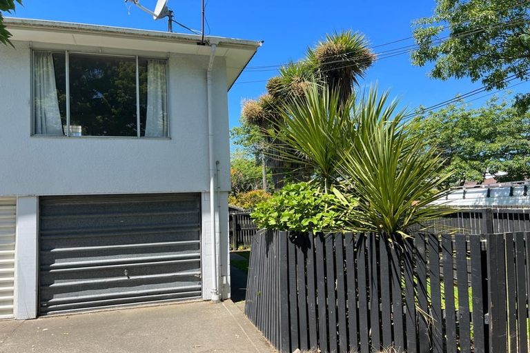 Photo of property in 1/23 Oxley Avenue, St Albans, Christchurch, 8014
