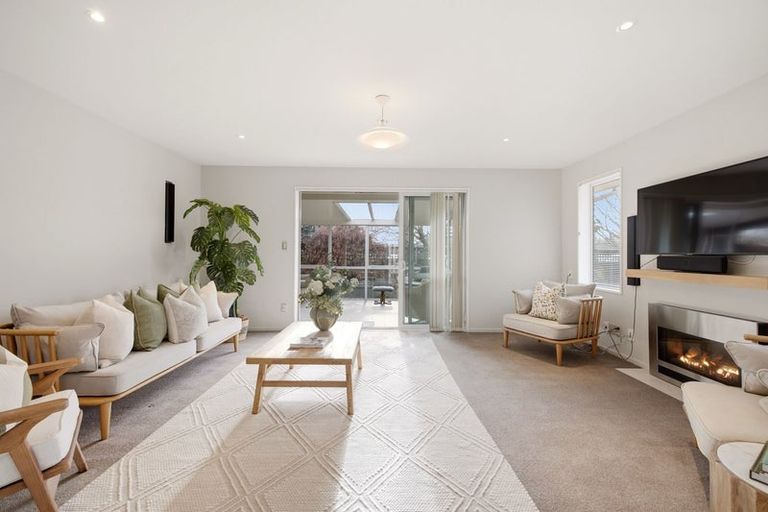 Photo of property in 157 Waimairi Road, Ilam, Christchurch, 8041