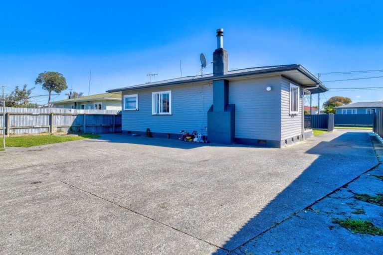 Photo of property in 71 Masefield Avenue, Maraenui, Napier, 4110