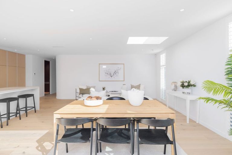 Photo of property in 3 Wiggins Street, Sumner, Christchurch, 8081