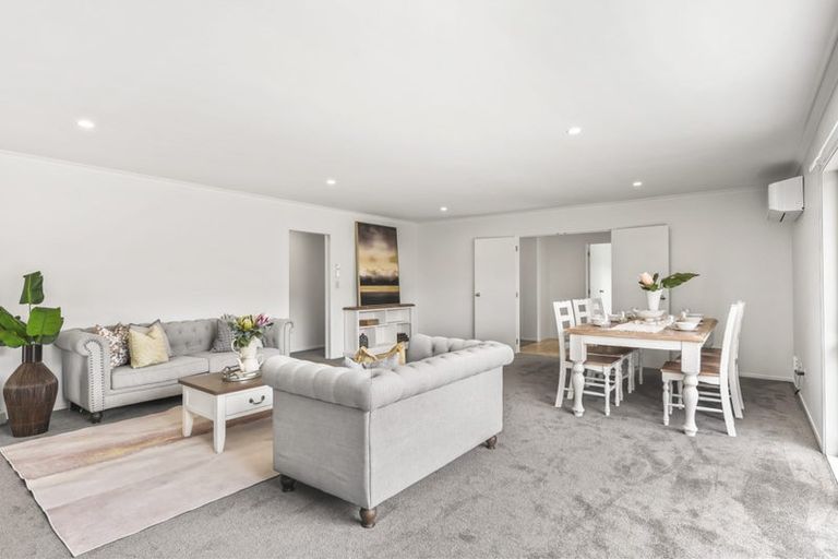 Photo of property in 36 Ranchod Terrace, Pukekohe, 2120