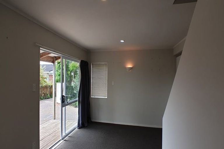 Photo of property in 2/38 Scott Avenue, Mangere Bridge, Auckland, 2022