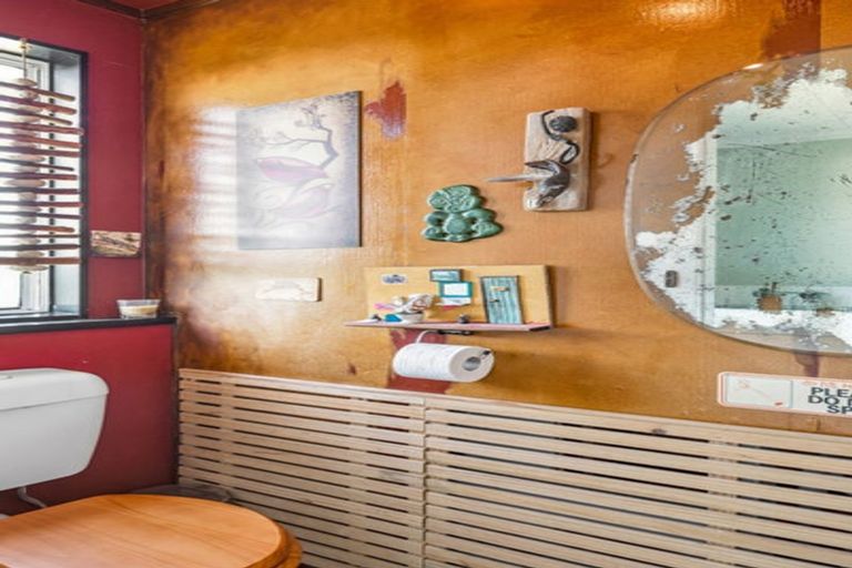 Photo of property in 42 Rodney Avenue, Te Horo Beach, Otaki, 5581